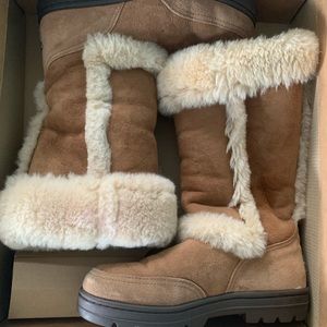 Ugg's Sundance II